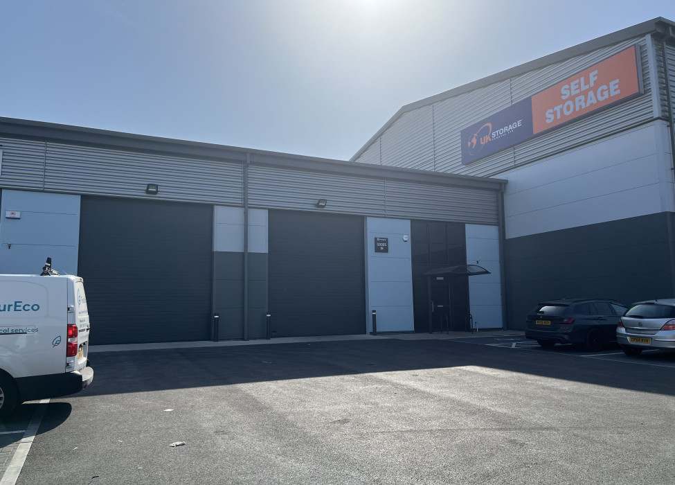 Unit 4 Armstrong Business Park, BRISTOL, BS37 5AA